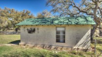 Sabinal River Lodging